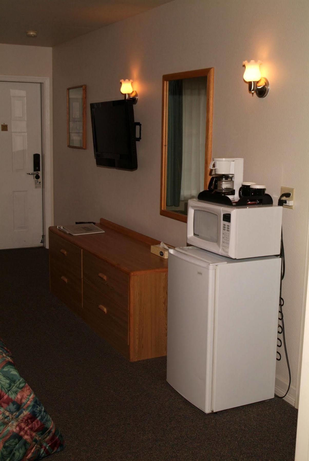 Mill Village Motel Eatonville Zewnętrze zdjęcie